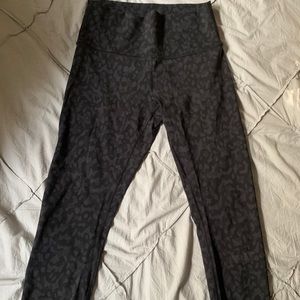 Lululemon Wunder Under High-Rise Tight 25" Size 8